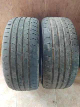 Neumáticos 245/45 R18