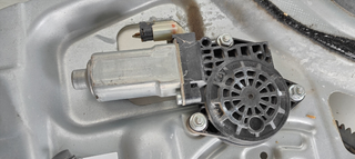 ELEVALUNAS DELANTERO IZQUIERDO KIA SPORTAGE 2.0 T