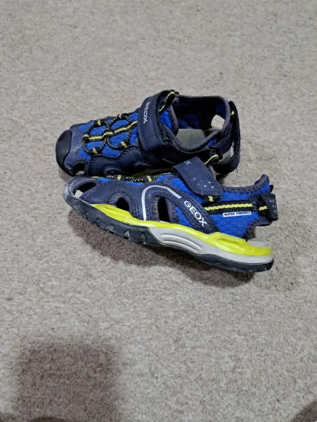 Sandalias Geox niño azul y amarillo