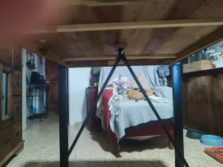 Mesa rústica madera y acero