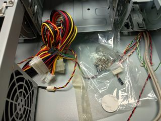Caja PC XtreM con Fuente Alimentación ATX