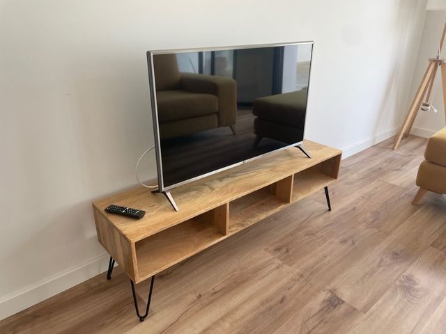 Mueble TV madera natural de mango