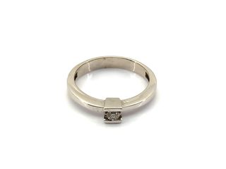 anillo oro 18k con piedra con diamante