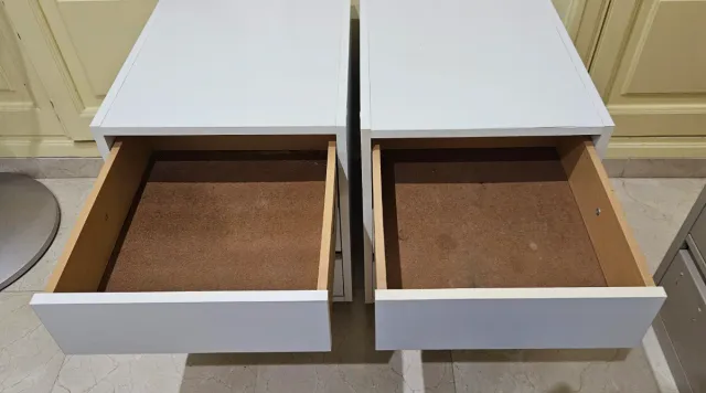 Mesita de Noche Cajonera Blanca