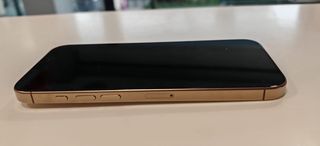 iPhone 16 Pro Max 256GB color DESERT TITANIUM