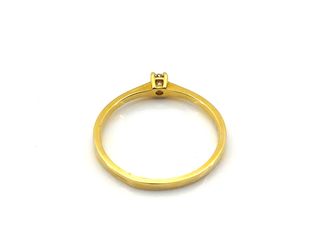 anillo oro 18k con piedra con diamante