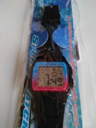 Lote Ropa: 5 Camisetas + 3  Cortos + Cinto+ reloj 