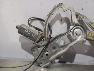 ELEVALUNAS DELANTERO IZQUIERDO MERCEDES-BENZ CLAS