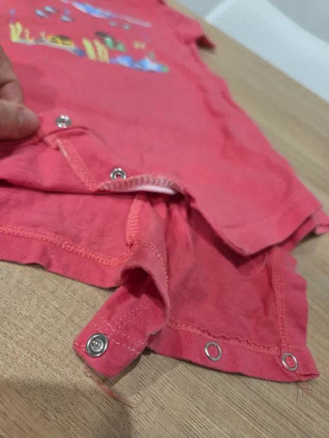 Pack 4 Pijamas Kiabi  y visto bueno Bebé