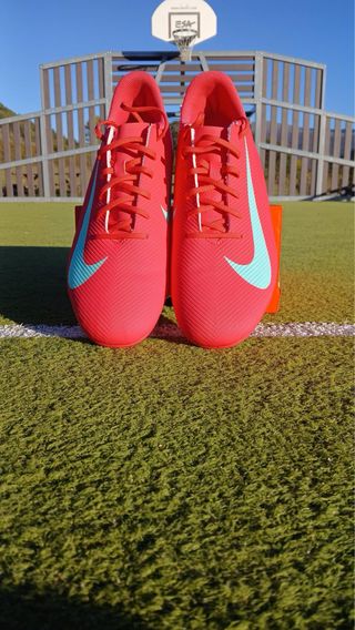 Botas Fútbol Nike Vapor 16 Club FG/MG talla 45,5
