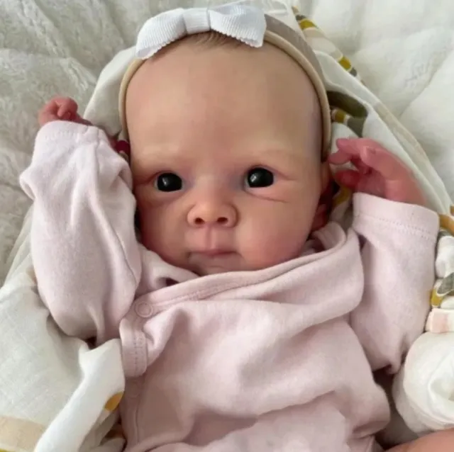 Baby Reborn GIRL 45 cm