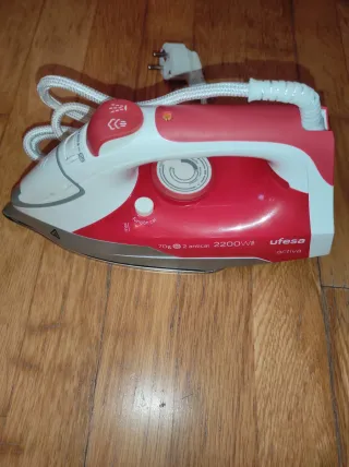 Plancha de vapor Ufesa Activa 2200W