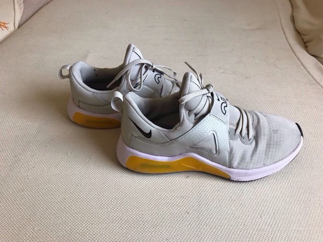 Nike Air Max Bella 38,5