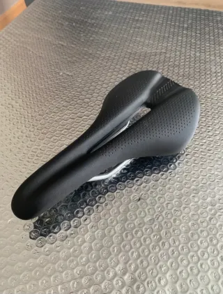 Sella Bontrager Montrose Comp