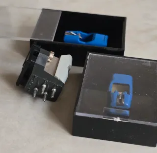 Capsula Tocadiscos ADC + 2 Agujas de regalo