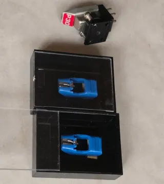 Capsula Tocadiscos ADC + 2 Agujas de regalo