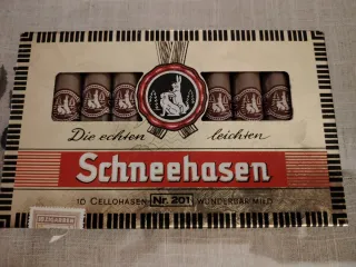 Caja de puros Schneehasen antigua, años 70.
