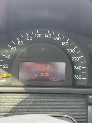 Mercedes-Benz Clase C 2003