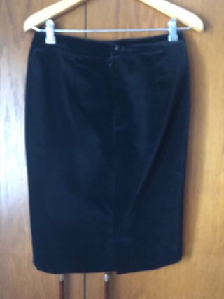 Conjunto falda y americana ante