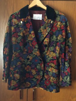 Conjunto falda y americana ante