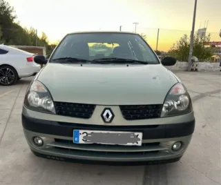 Renault Clio 2003