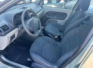 Renault Clio 2003