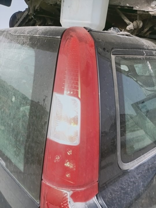 PILOTO TRASERO DERECHO VOLVO V70 FAMILIAR D5244T5