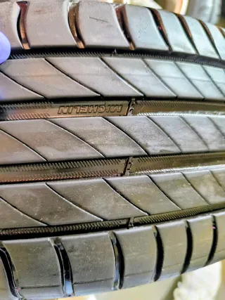 4 Llantas con neumaticos 195/60 R15
