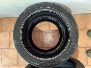 Gomas Delinte DH2 215/45ZR16 Usadas