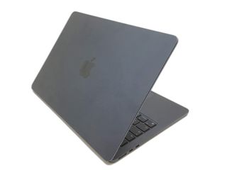 portatil apple apple macbook air m3 8-core 4.0 13 (10gpu) (2024) (a3113)