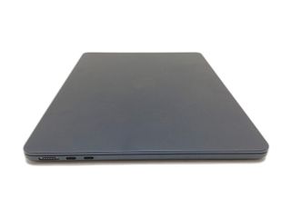 portatil apple apple macbook air m3 8-core 4.0 13 (10gpu) (2024) (a3113)
