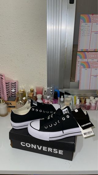 Converse plataforma negras talla 38