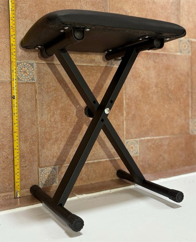 Banco de piano negro polipiel negro