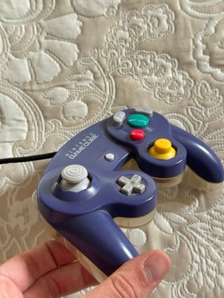 Mando Nintendo GameCube Morado y Transparente