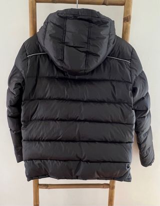 Abrigo de plumas para niño. Tizzas. Talla 16.