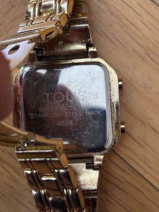 Reloj Tous Digital Dorado