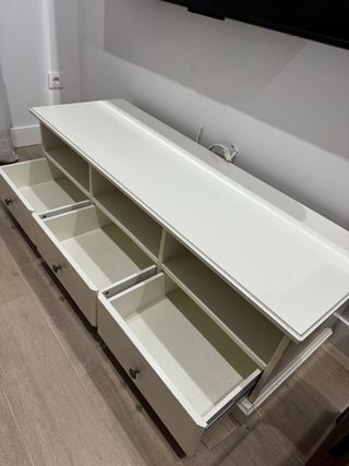 Mueble TV blanco madera