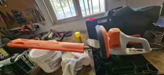 Tagliasiepi elettrico STIHL HSE 52