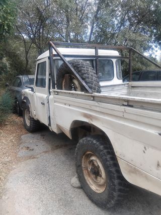 Land Rover Defender 2005