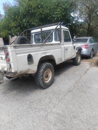 Land Rover Defender 2005
