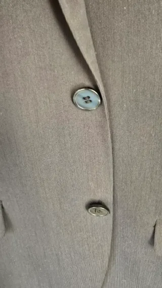 Americana  gris