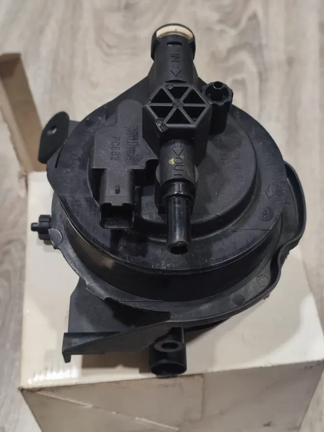 Filtro combustible Ford Kuga