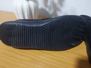 Zapatos negros deportivos talla 41