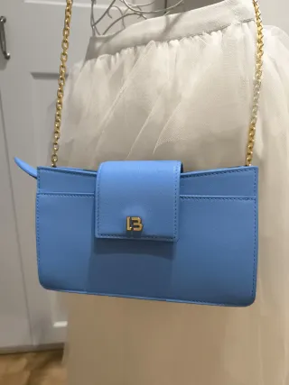 Bolso Bimba y Lola piel azul claro bandolera