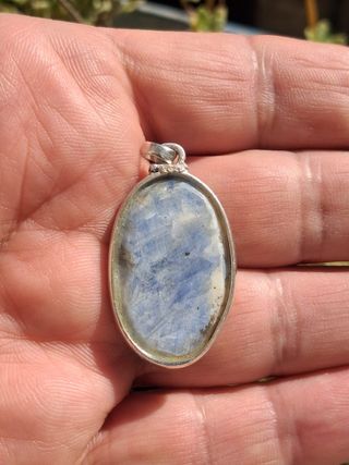 Colgante de Cianita en Plata de Ley