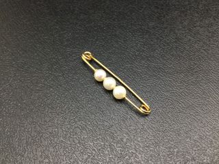 broche oro 18k con piedra con circonita