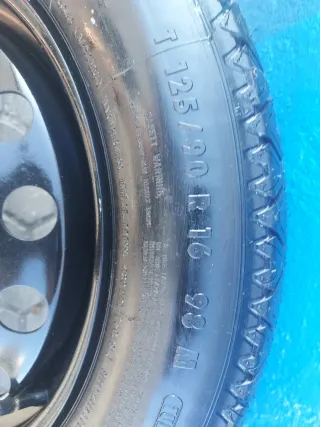 Rueda Galleta BMW 125/90 R16