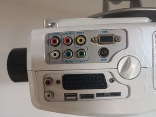 Proyector LCD HD 198 Blanco