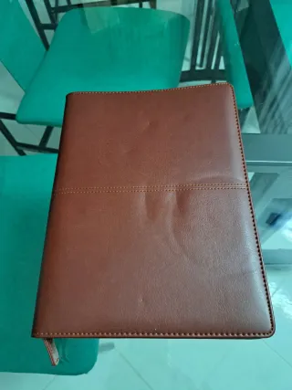 Porta agenda in pelle marrone