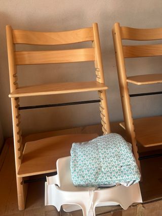 Silla Stokke con accesorios y fundas
